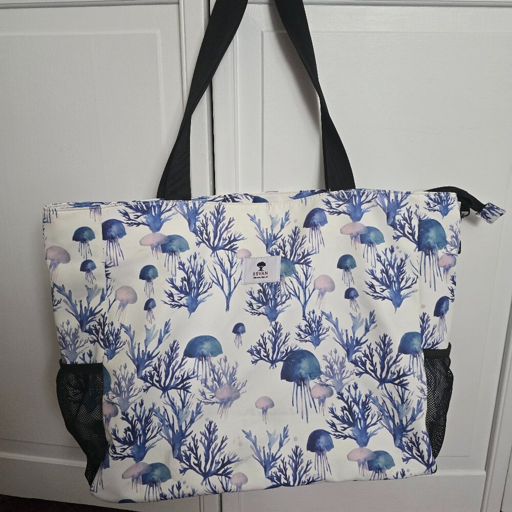 Esvan Original Design Large Zipper Tote, Blue Coral/Jellyfish PreOwned